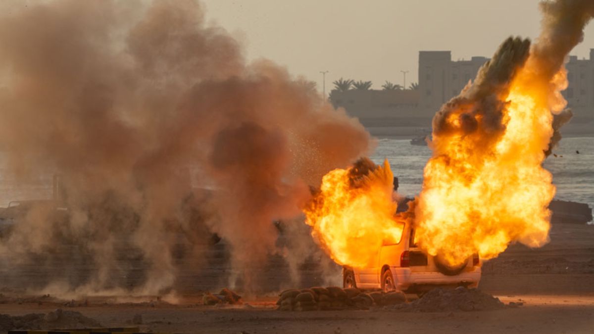 पाकिस्तान में हुआ बम ब्लास्ट, 40 से ज्यादा लोगों के मारे जाने की खबर l Bomb blast in Pakistan Bajaur of Khyber Pakhtunkhwa many people killed