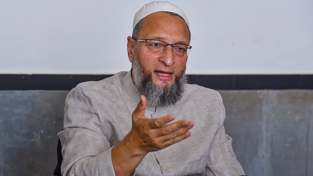 Asaduddin owaisi said no Hinduphobia on his great grandfather claim to be Hindu यह ‘हिंदूफोबिया’ नहीं….असदुद्दीन ओवैसी ने अपने परदादा के हिंदू होने वाले दावे पर यूं दिया जवाब