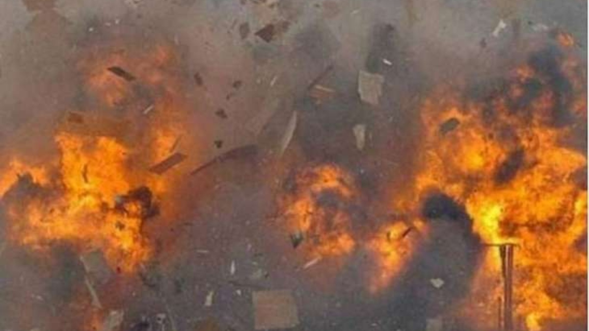 करगिल के द्रास में कबाड़ के पास संदिग्ध धमाका, 2 लोगों की मौत, 10 घायल । mysterious blast Happened near scrap site in Drass of kargil 2 dead investigation is on
