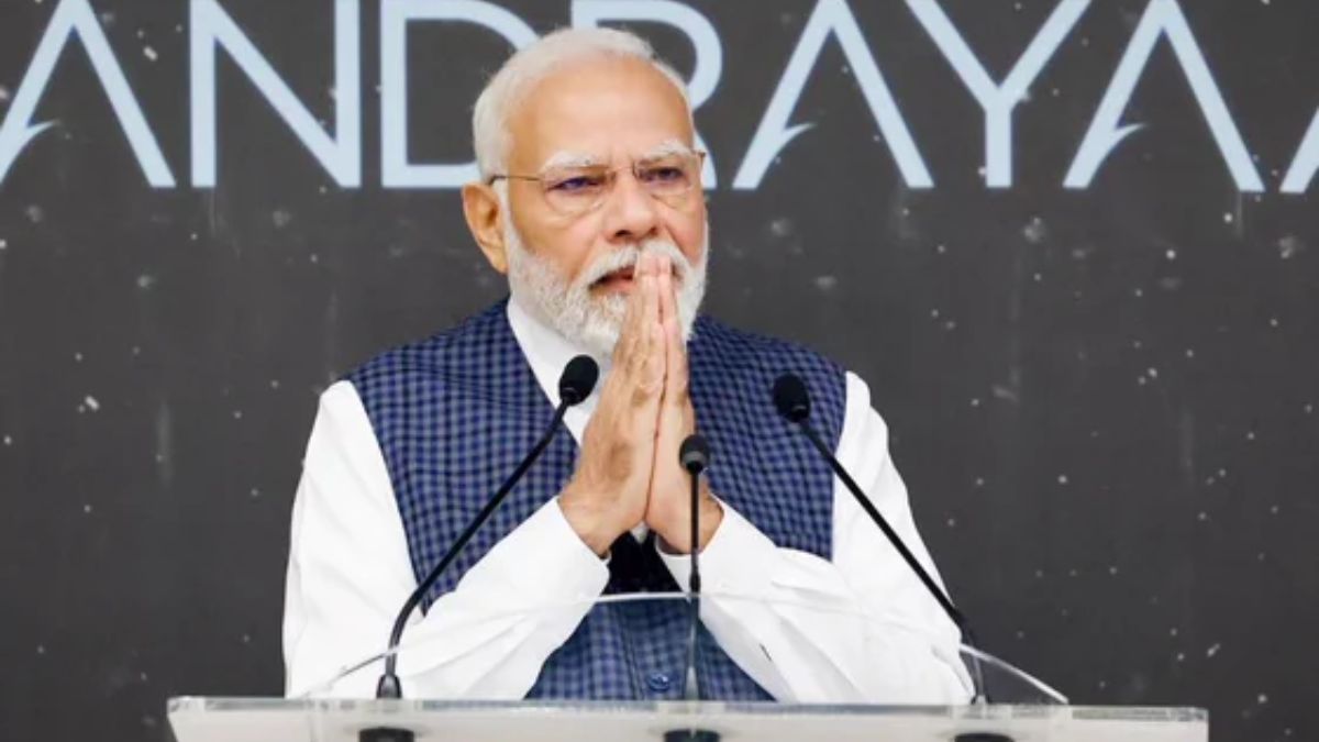 मन की बात का 104वें संस्करण में बोले पीएम मोदी- भारत दुनिया को दिखा रहा राह PM Modi in the 104th edition of Mann Ki Baat India chandrayaan-3 ISRO BJP UTTAR PRADESH