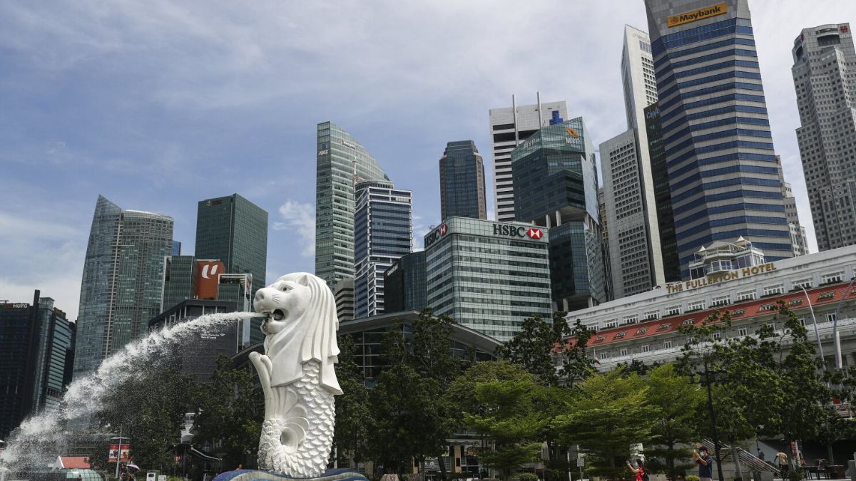 Singapore 9th Presidential election Activities intensify former Indian origin Shanmuga Ratnam is also/सिंगापुर में 9वें राष्ट्रपति के चुनाव की गतिविधियां तेज , भारतीय और चीनी मूल के शख्स भी हैं मैदान