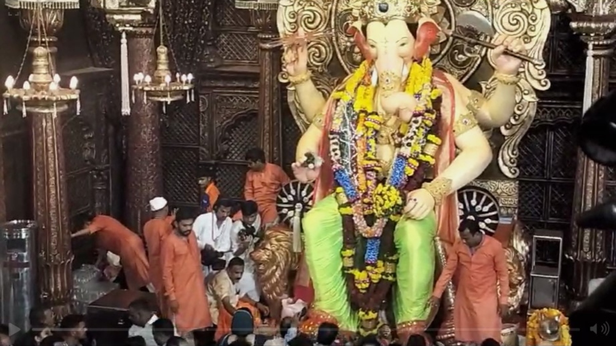 Ganesh utsav 2023 Mumbai lalbaugcha raja ganpati donation in three days ...