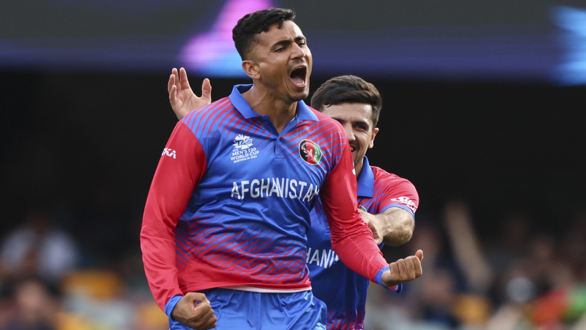 asia cup 2023 ban vs afg Mujeeb Ur Rahman dismissed hit wicket 2nd consecutive time in ODI cricket। इस धाकड़ प्लेयर के नाम दर्ज हुआ ये शर्मनाक रिकॉर्ड, ODI करियर पर लग गया दाग