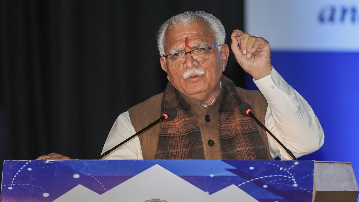 ML Khattar Chandrayaan 4 video sparks Opposition fury | महिला को खट्टर के जवाब पर हमलावर हुई कांग्रेस