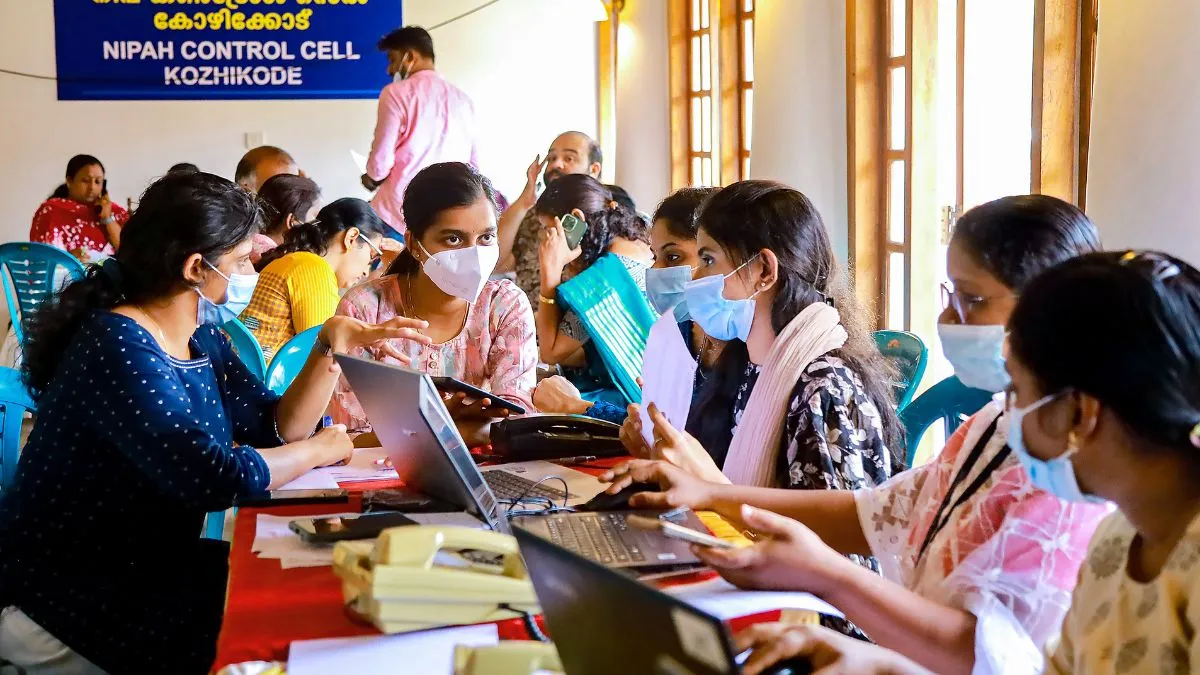 Explainer: निपाह से निपटने के लिए सरकार की क्या है तैयारी? क्यों खतरनाक होता जा रहा है यह वायरस? Nipah, Nipah Virus, Nipah Virus Latest , Nipah Dangerous Virus- India TV Hindi