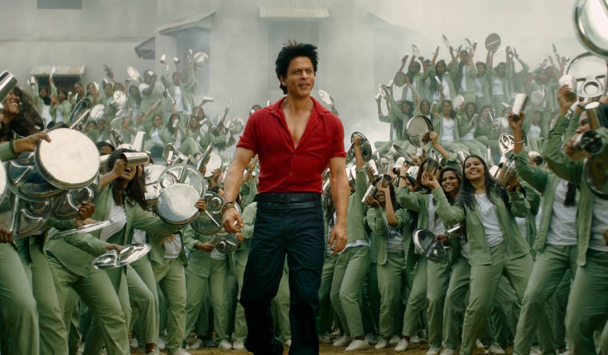 Jawan Twitter Review first reaction of people after watching Shah rukh khan Jawan is ultimate | Jawan Review: ‘जवान’ देखने के बाद दर्शकों का सामने आया पहला रिव्यू, जानिए कितना चला शाहरुख का जादू
