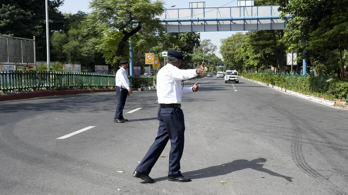 G20 Summit: दिल्ली की ये सड़कें रहेंगी बंद, यहां रास्ता रहेगा डायवर्ट, कैसे पहुंचे रेलवे स्टेशन और एयरपोर्ट? पढ़ें पूरा ट्रैफिक प्लान delhi traffic police- India TV Hindi
