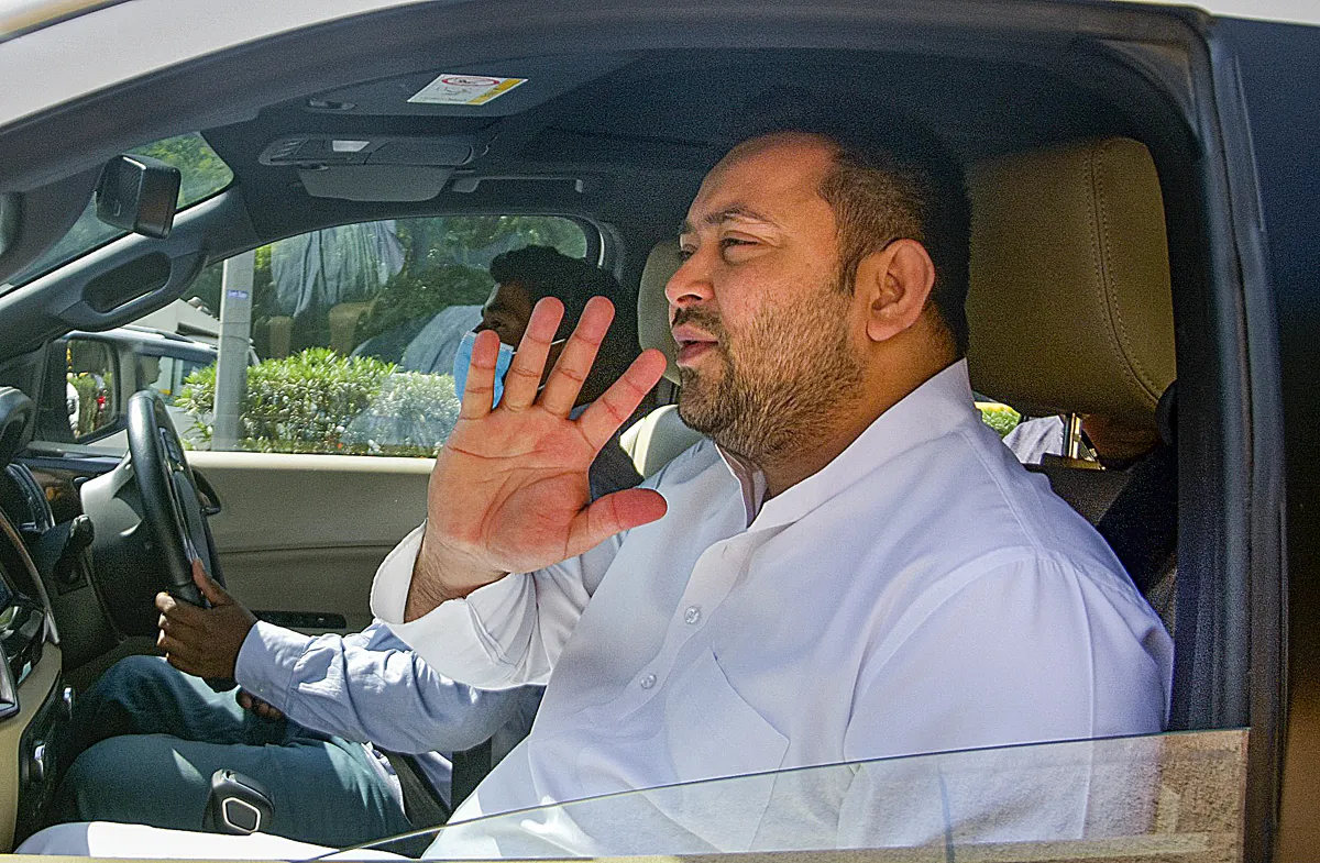 सीट शेयरिंग को लेकर बड़ी खबर, कांग्रेस और RJD के नेताओं के बीच शुरू हुई बैठक सीट शेयरिंग को लेकर मंथन जारी।- India TV Hindi