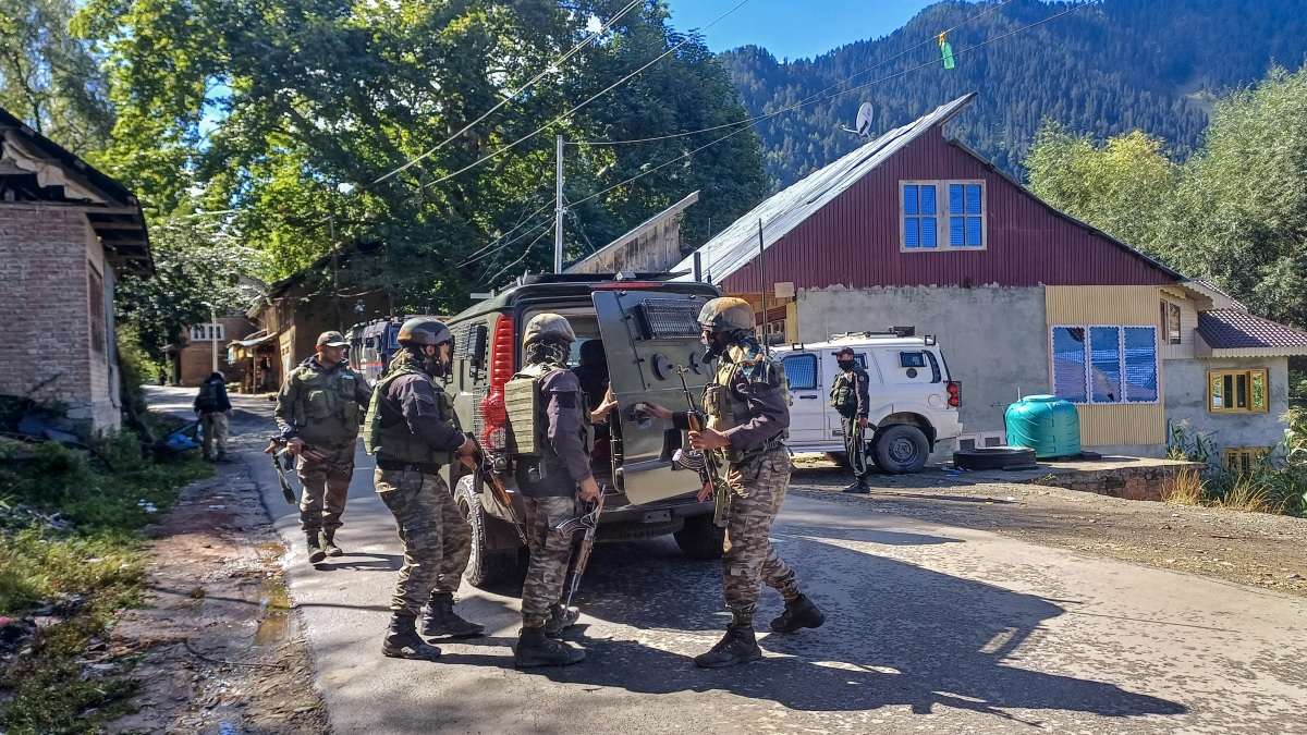 Anantnag killing Teenage boy’s sister recounts desperate last moments । अनंतनाग हत्याकांड : किशोर की बहन ने सुनाई अंतिम क्षणों की कहानी