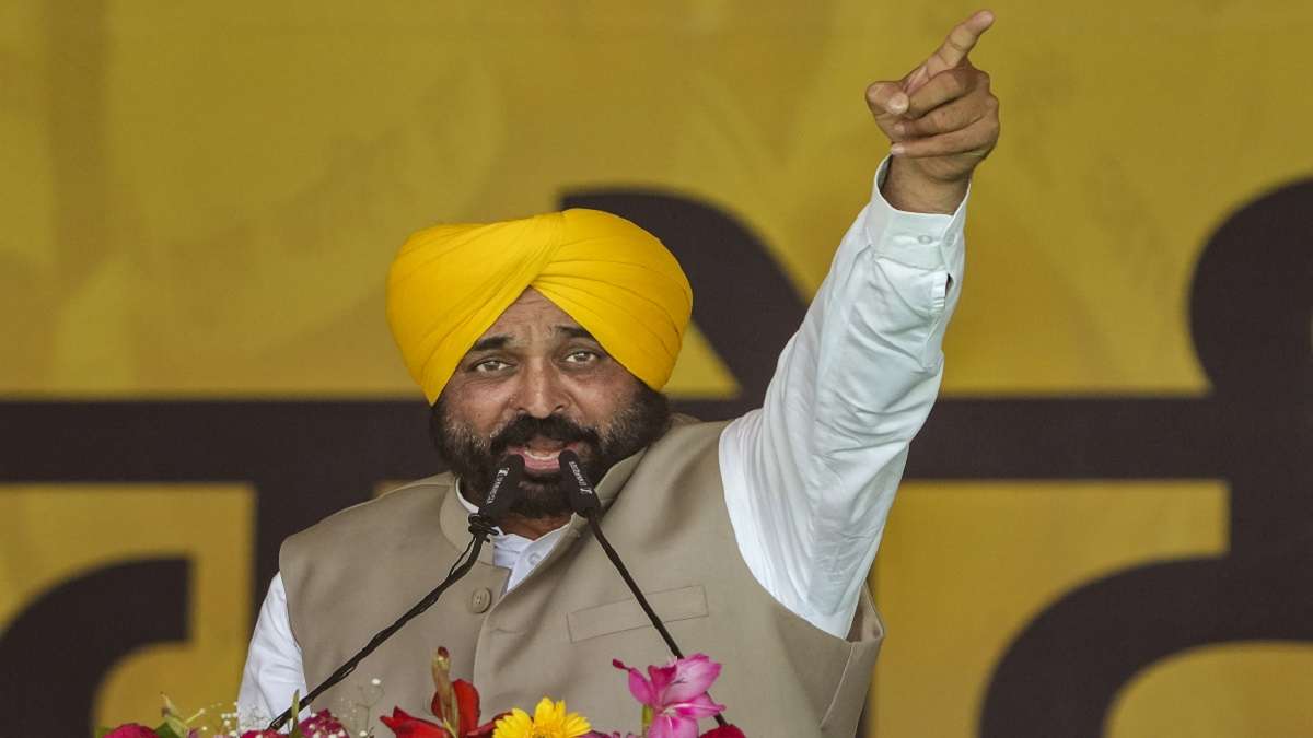 Punjab CM writes to guv on borrowings, says ‘mammoth’ amount spent on interest on debts inherited । ‘ये लीजिए 47,000 करोड़ के कर्ज का हिसाब, CM भगवंत मान ने राज्यपाल को लिखा पत्र