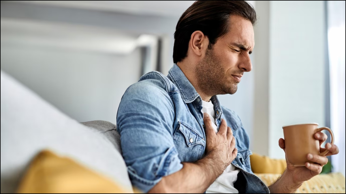 Chest Pain Causes Heart Attack And Other Problem Sine Me Dard Ki Wajah