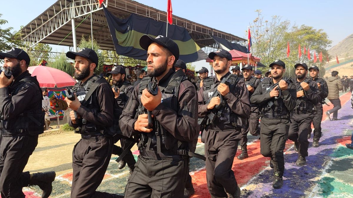 307 brave commandos landed in Jammu and Kashmir | जम्मू कश्मीर में उतरी 307 जांबाज कमांडो की नई फौज