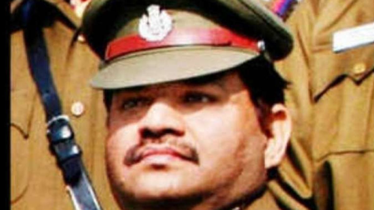 Surprised, shocked, says Wife of slain officer in Batala encounter case | बटला हाउस के दोषी की सजा बदलने पर आई बड़ी खबर