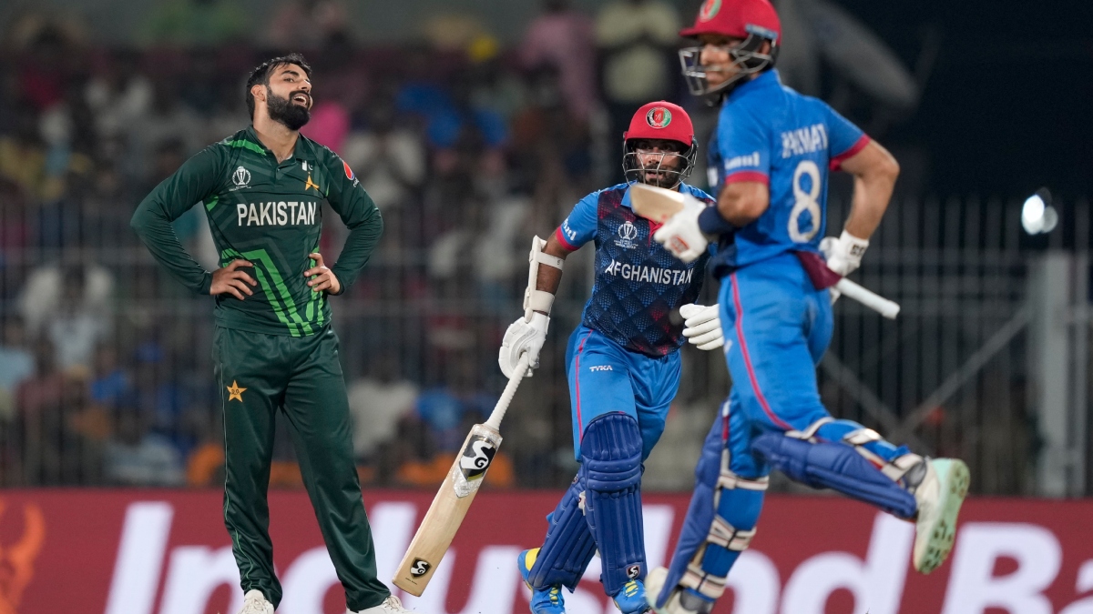 Afghanistan Beat Pakistan By 8 Wickets In World Cup 2023 Match Rashid Khan Babar Azam । अफगानिस्तान ने पहली बार वनडे में पाकिस्तान को धोया, ये खिलाड़ी बने जीत के हीरो