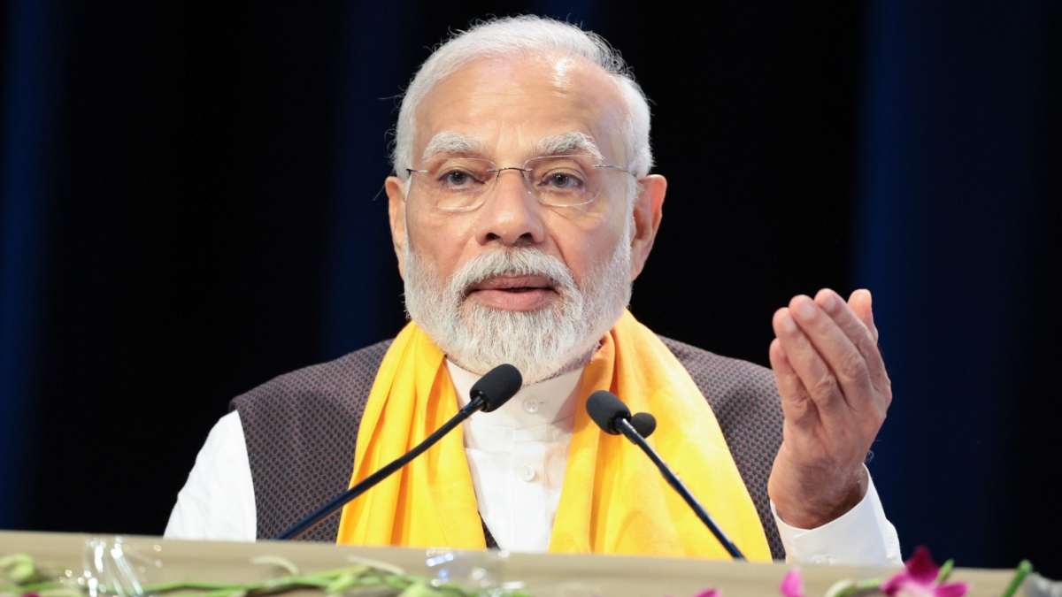 PM Modi Telangana visit today mega gift of projects worth Rs 13500 crore BRS congress BJP आज तेलंगाना दौरे पर रहेंगे पीएम मोदी, 13500 करोड़ की योजनाओं का देंगे मेगा गिफ्ट