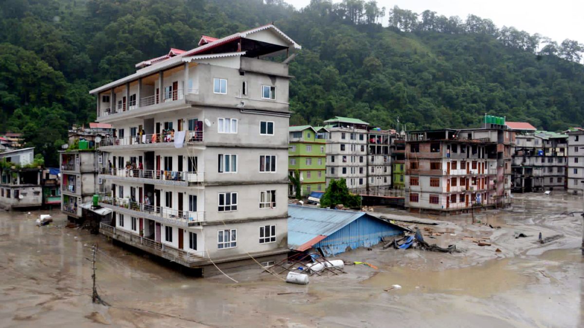 Sikkim flash floods Death toll increase 14 people dead, 102 missing including 22 army personnel and 26 injured