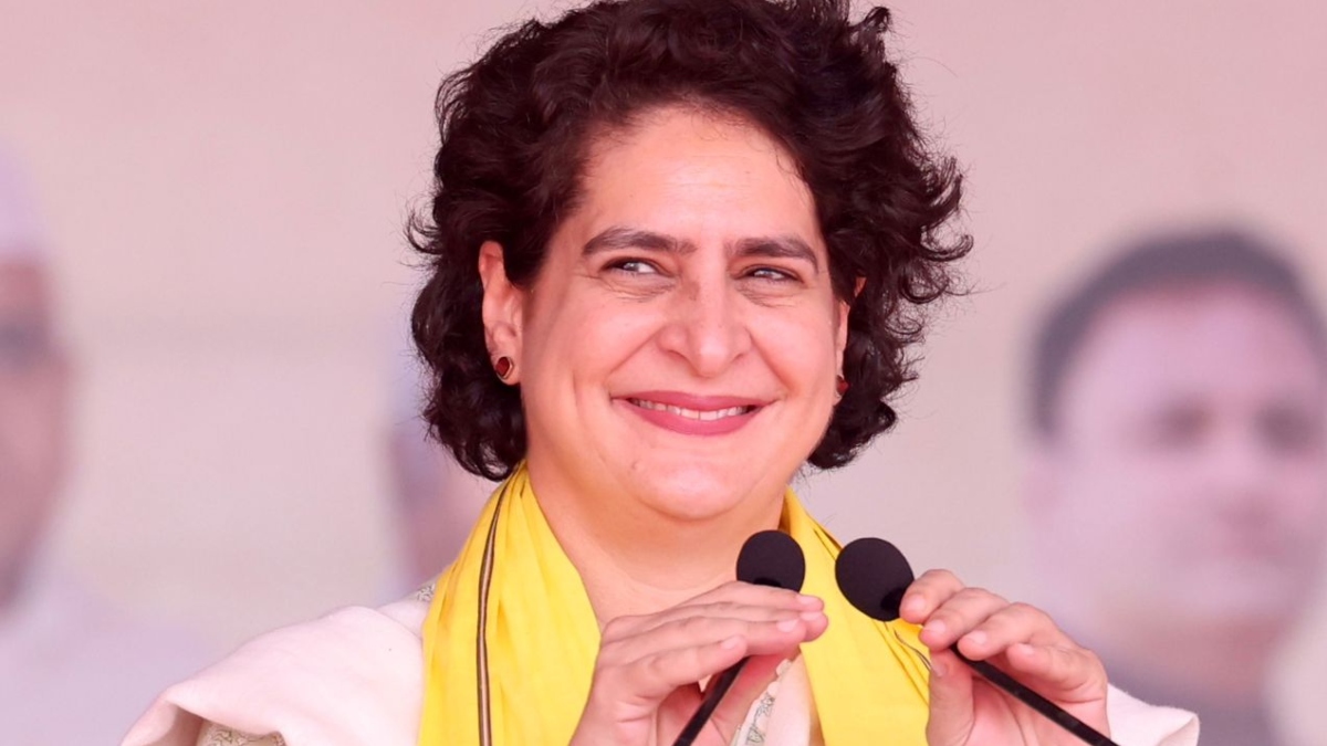 प्रियंका गांधी पर आचार संहिता में योजना के ऐलान का आरोप, भाजपा ने चुनाव आयोग में दर्ज कराई शिकायत। BJP Accused Priyanka Gandhi of announcing scheme in model code of conduct lodged complaint to eci