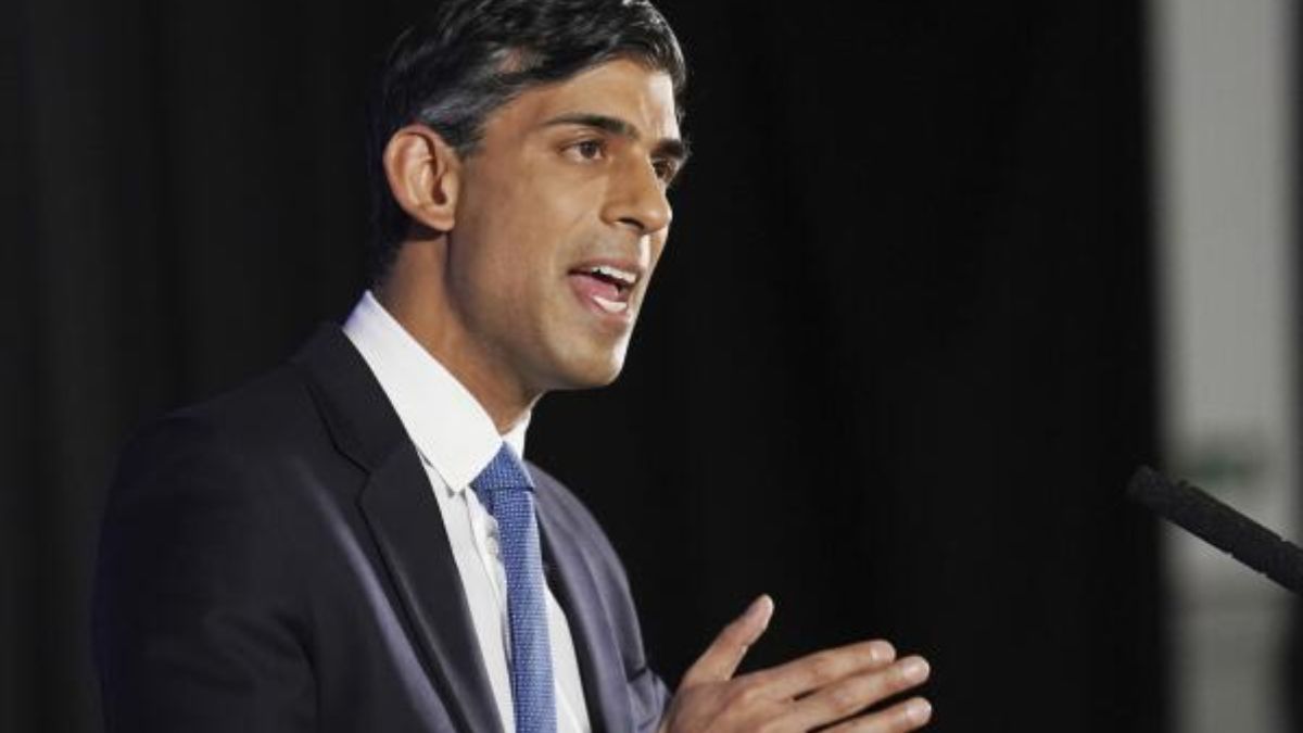British PM Rishi Sunak showed worth Scotland Police arrested Indian Khalistani/कनाडा नहीं, ये लंदन है…ब्रिटिश पीएम ऋषि सूुनक ने खालिस्तानियों को दिखाई औकात, भारतीय दूतावास के हमलावर का यूं किया इलाज