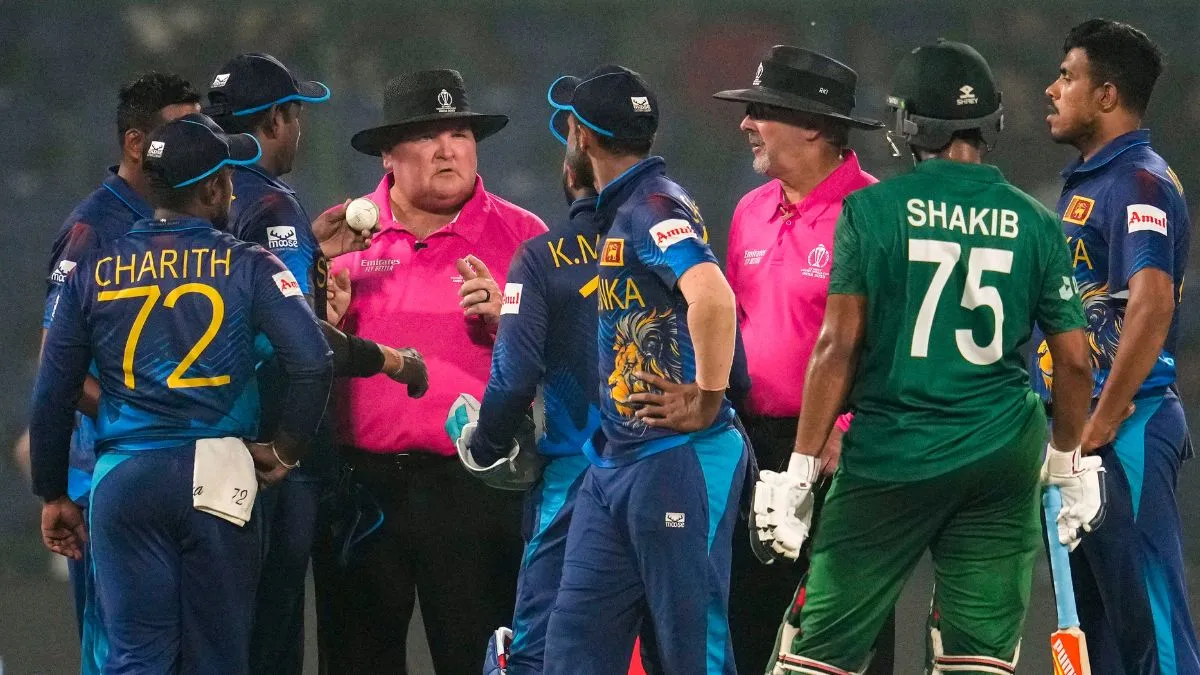 BAN vs SL मैच में उड़ी खेल भावना की धज्जियां, मैथ्यूज ने मैच में ही लिया अपना बदला, आपने देखा क्या? ban vs sl- India TV Hindi