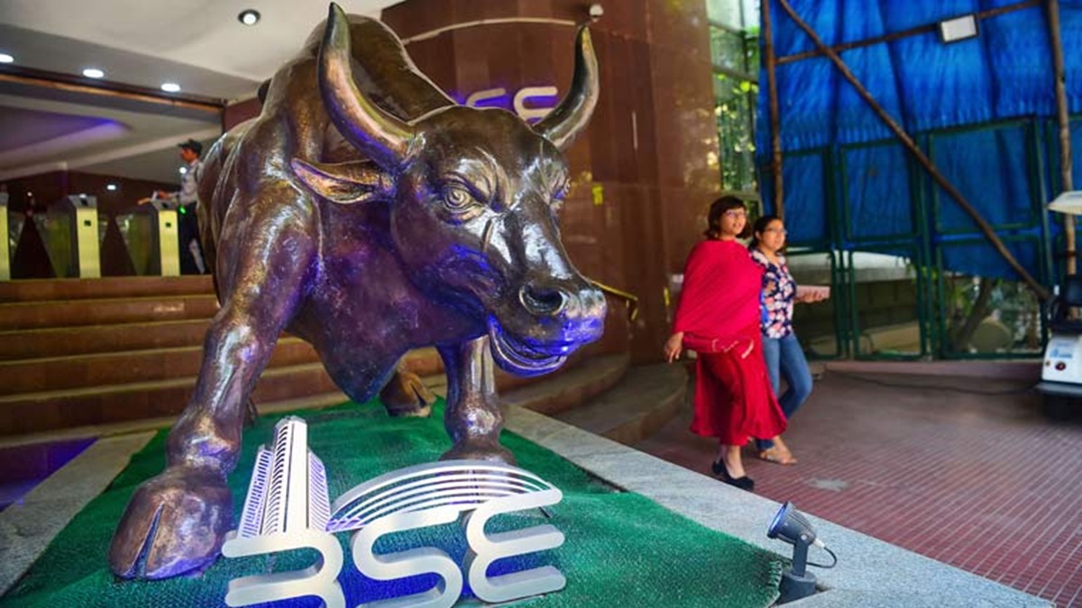 Flat opening of domestic stock market, Sensex opens beyond 66000, Nifty positive, these shares are in focus