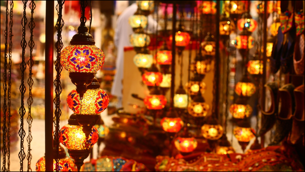 Famous markets of DelhiNoida, where fancy Diwali lights and lamps are