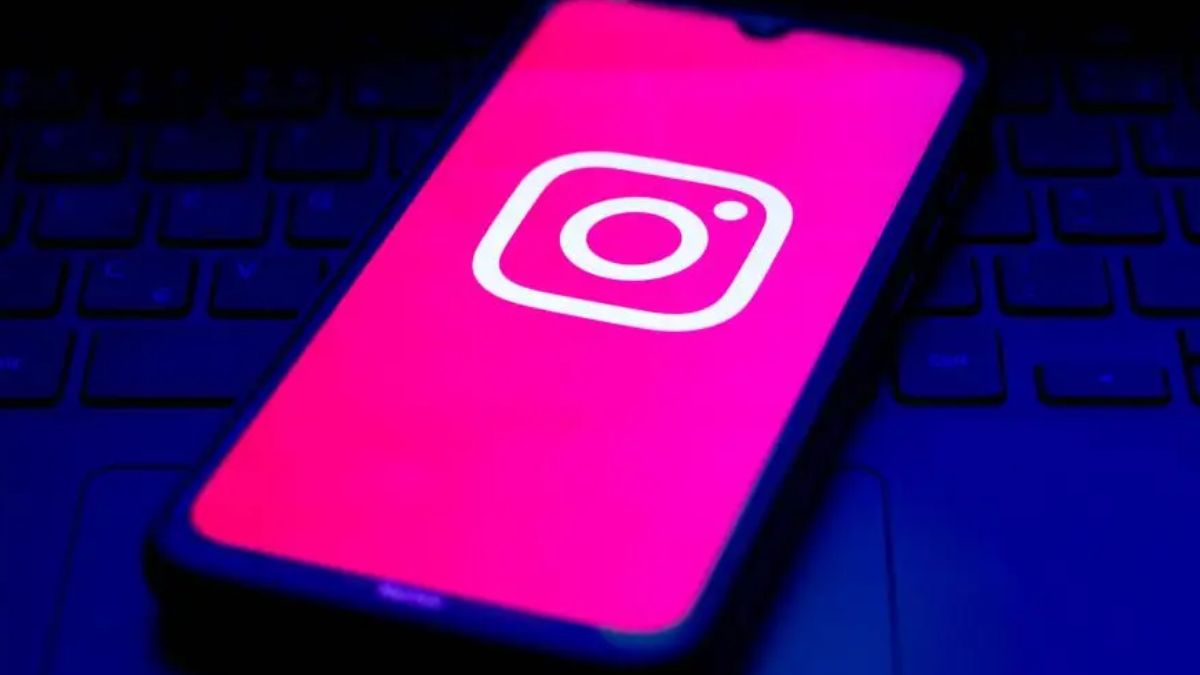 instagram users can share story up to 7 days new feature will launch soon । इंस्टाग्राम में आने वाला है कमाल का अपडेट, स्टोरी लगाने वालों को मिलेगा बड़ा फायदा