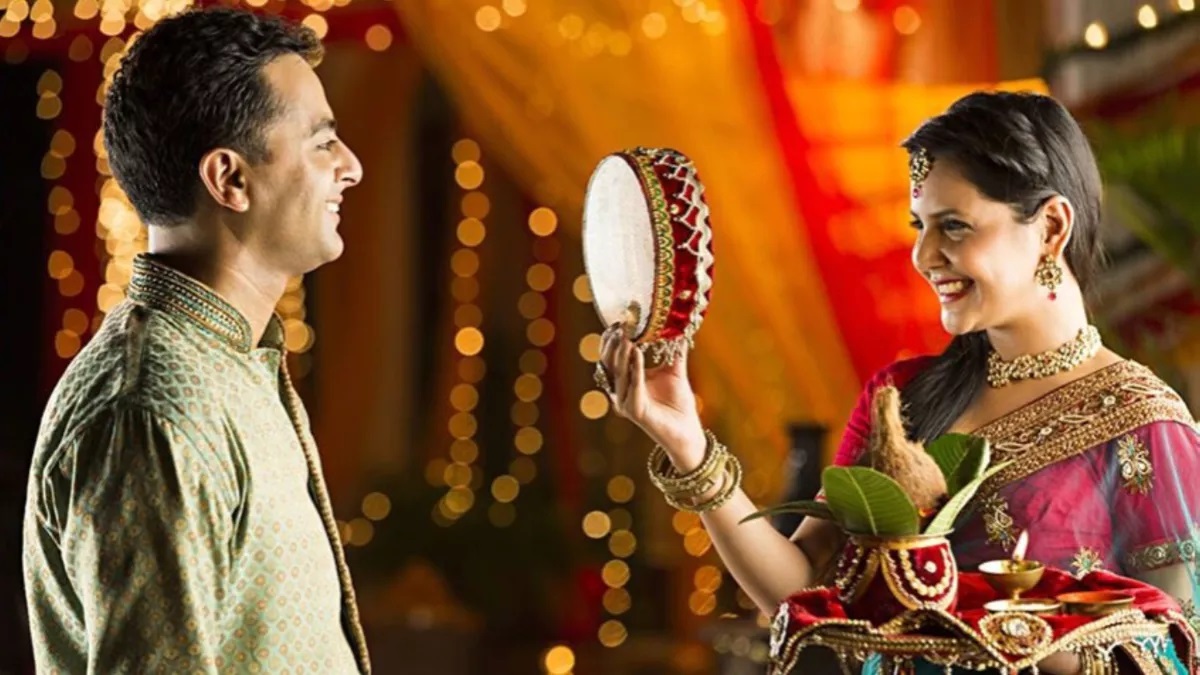 Karwa Chauth 2023: You can give this financial gift to your life partner, you will see a smile on your face every day.