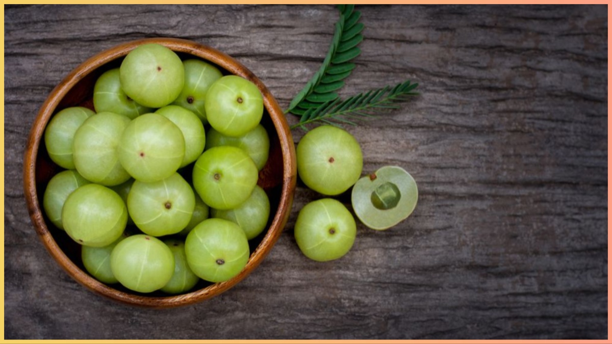 Does eating Amla turn white hair black?  Know why this fruit is magical for hair