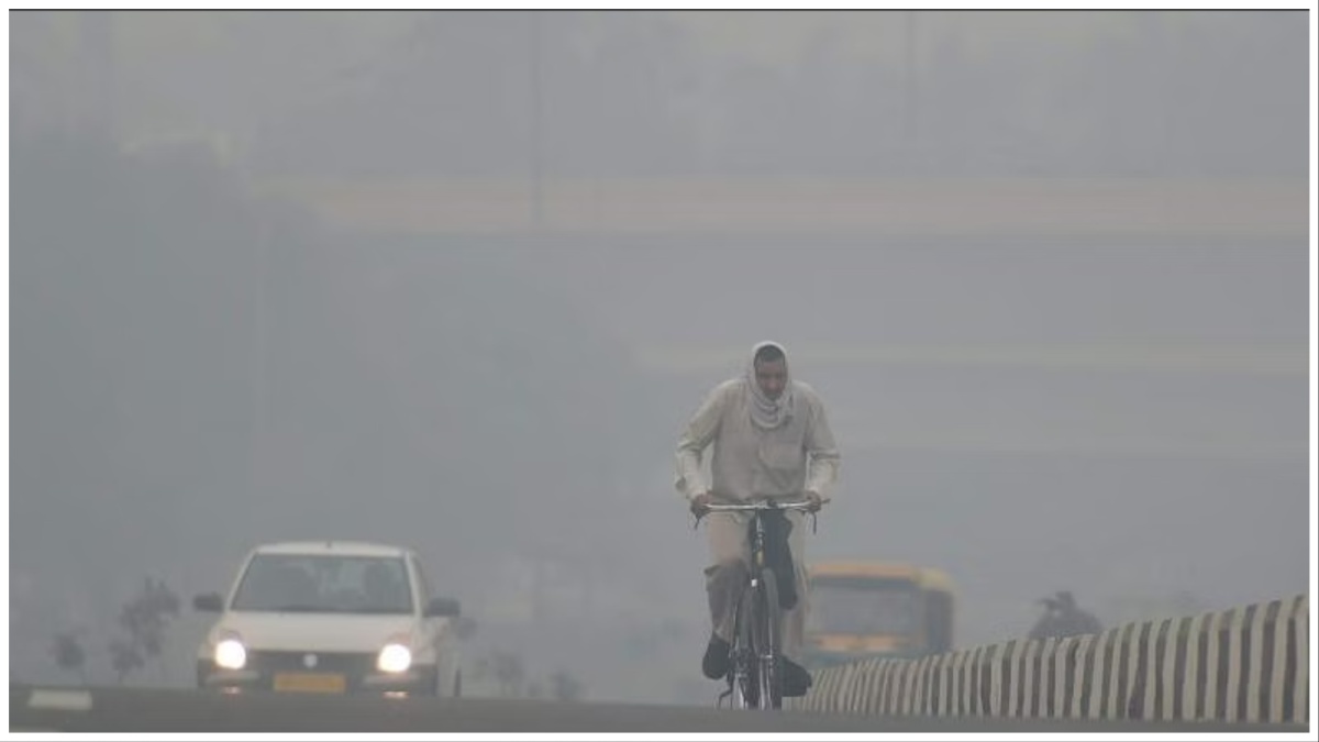 दिल्लीवालों को वायु प्रदूषण से मिली मामूली राहत, 313 पहुंचा एक्यूआई । Delhi Air Pollution Delhi air quality remains in very poor category aqi reached more than 300 in delhi ncr