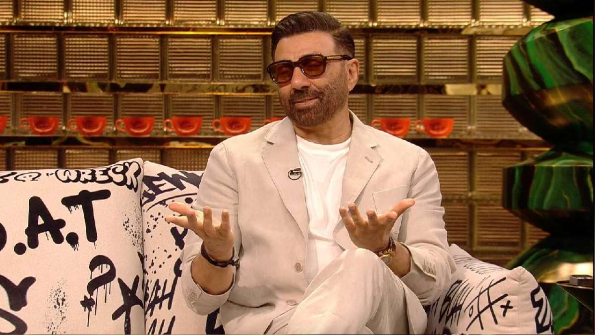 Koffee with Karan 8 The story of Sunny Deol anger came to the fore he had crushed a piece of marble with his palm | सनी देओल के गुस्से का किस्सा आया सामने