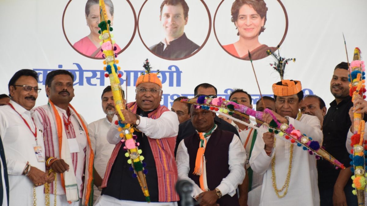 शहपुरा विधानसभा में थी मल्लिकार्जुन खरगे और कमलनाथ की रैली, लेकिन खाली दिखी ज्यादातर कुर्सियां