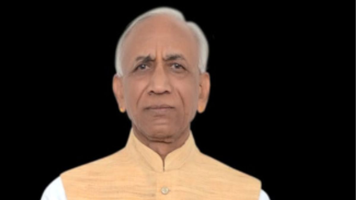 सपा प्रत्याशी की ‘किडनैपिंग’ की खबर से मचा हड़कंप, जब मिले तो बोले- मैं BJP में वापस आ गया हूं । samajwadi party candidate ravisen jain join bjp in bhind