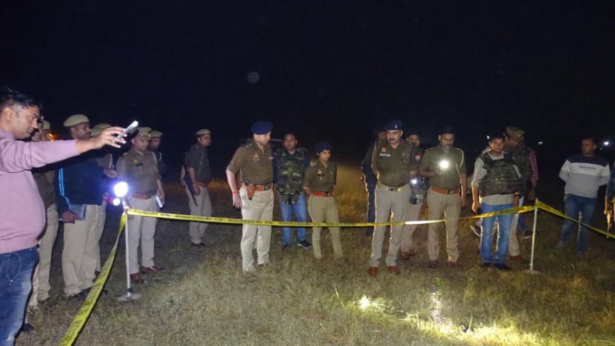 मथुरा: पुलिस मुठभेड़ में 50 हजार के इनामी अपराधी को लगी गोली, हुई मौत । one accused shot dead in police encounter in mathura