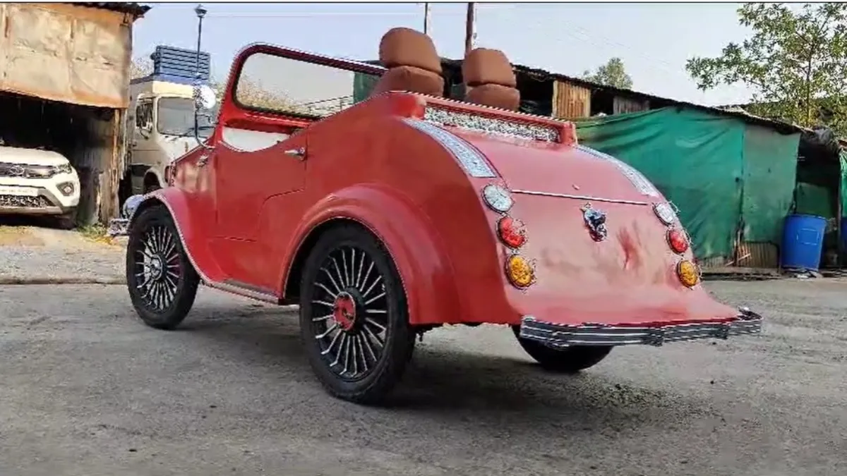 शख्स ने विंटेज कार बनाई - India TV Hindi