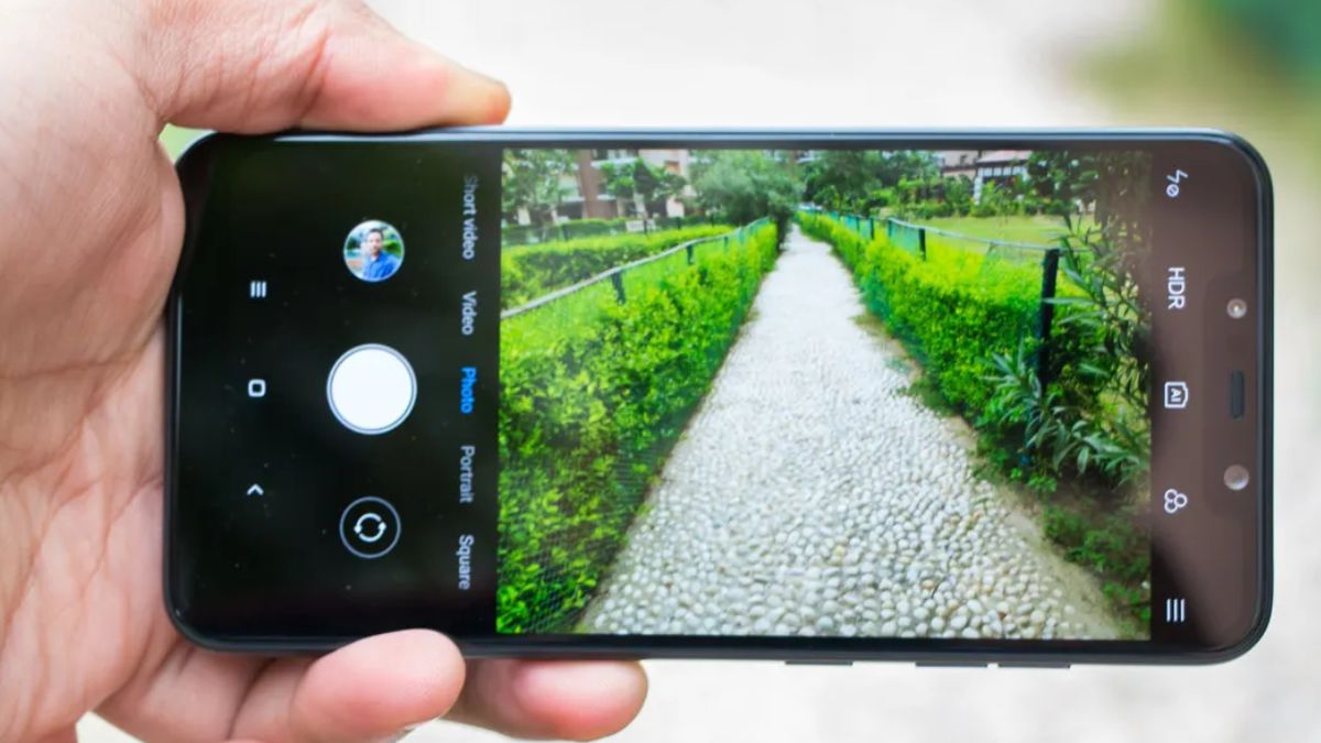 A phone with 50MP camera is available for Rs 6,499, the offers on budget smartphones will blow