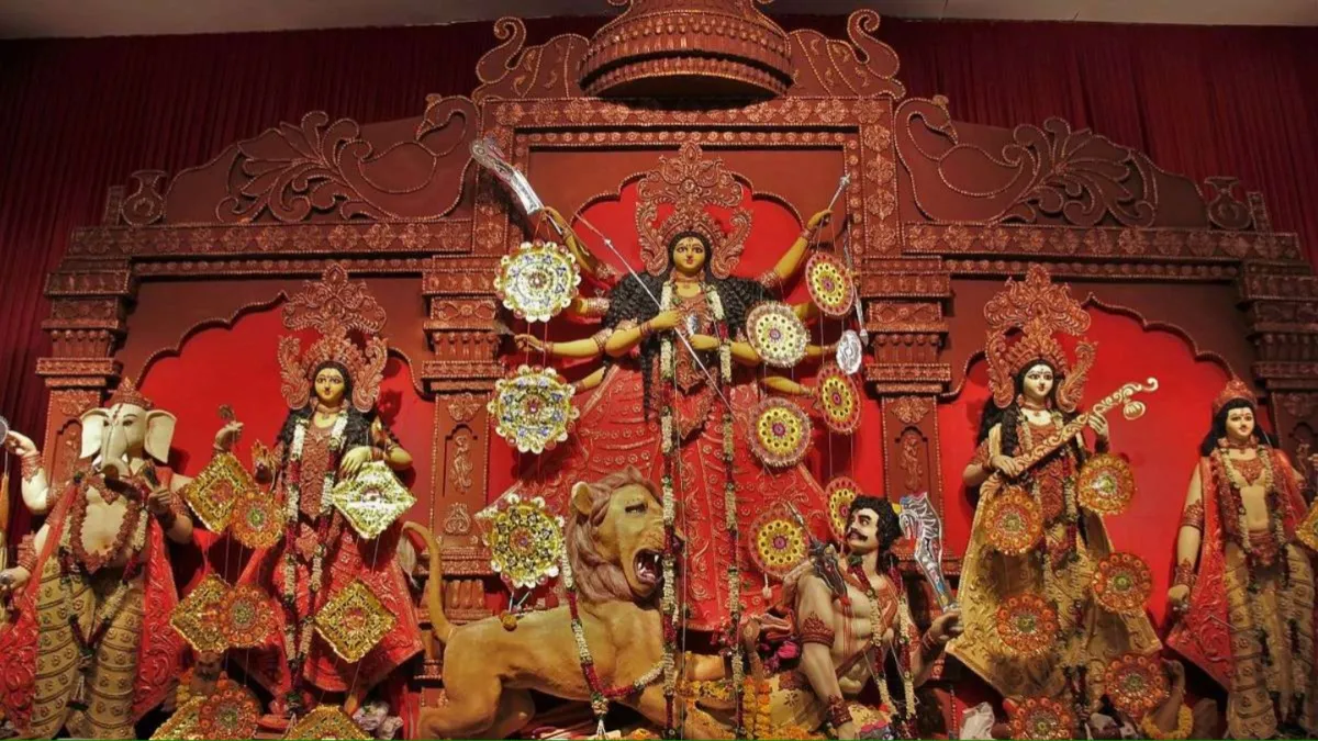 Durga Ashtami 2023 Upay: मां दुर्गा के ये मंत्र आपके परिवार की खुशियां लाएंगी वापस, आज जरूर आजमाएं ये उपाय Durga Ashtami 2023 - India TV Hindi