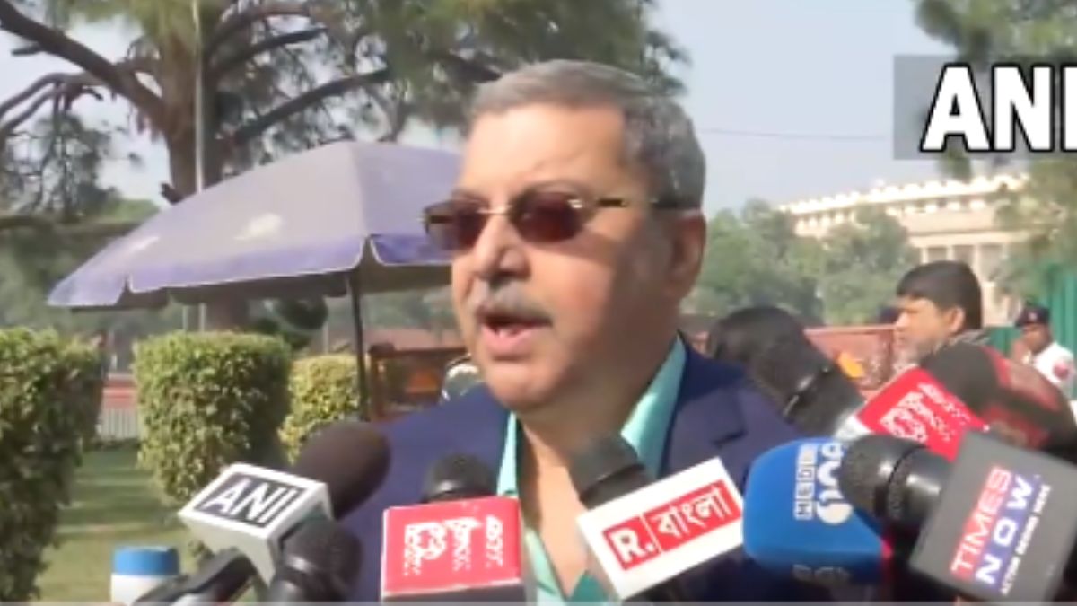 Video: TMC सांसद कल्याण बनर्जी ने धनखड़ की मिमिक्री करने पर दी सफाई, उपराष्ट्रपति का भी आया बयान