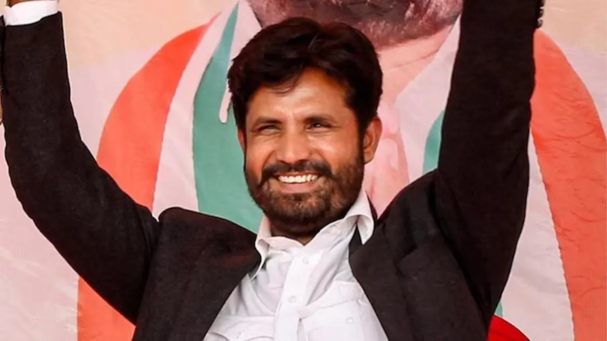 पंजाब में भी 'I.N.D.I.A. गठबंधन' पर मंडरा रहा खतरा, सभी 13 सीटों पर अकेले चुनाव लड़ेगी कांग्रेस! पंजाब कांग्रेस अध्यक्ष ने सभी सीटों पर चुनाव लड़ने को लेकर दिया बयान।- India TV Hindi