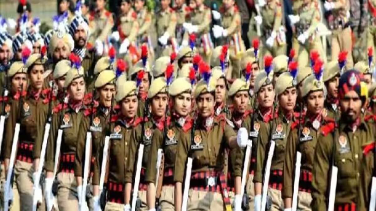 शुरू होने वाली हैं यूपी पुलिस में 62000 भर्तियां, जानें कब से कर सकते हैं आवेदन