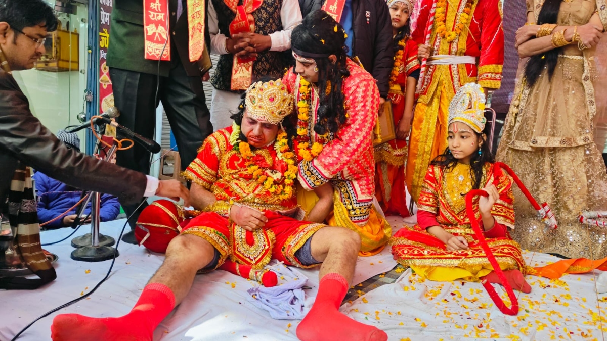भगवान राम के चरणों में झुकते ही हनुमान जी के निकल गए प्राण- VIDEO