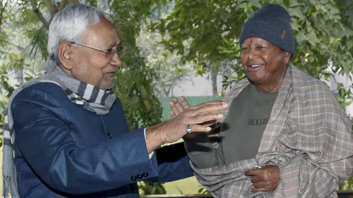 नीतीश से संपर्क करने की पूरी कोशिश कर रहे हैं लालू , बात नहीं हो पाई Nitish kumar, lalu prasad, BIhar- India TV Hindi