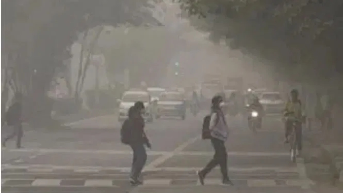 सर्द मौसम के चलते लखनऊ के स्कूलों में फिर बढ़ी छुट्टियां, कक्षा 8 तक के बच्चों के लिए आदेश