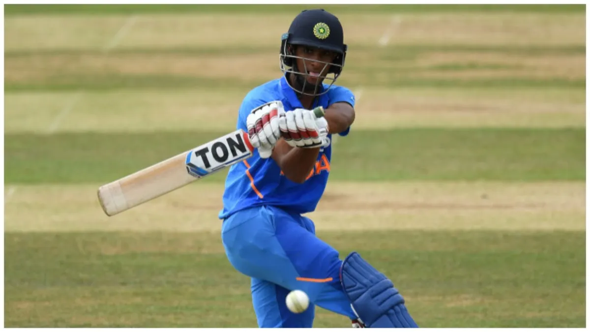 T20 विश्व कप 2024 से पहले टीम इंडिया के बल्लेबाज की ताबड़तोड़ सेंचुरी, ठोका सेलेक्शन का दावा Tilak Verma - India TV Hindi