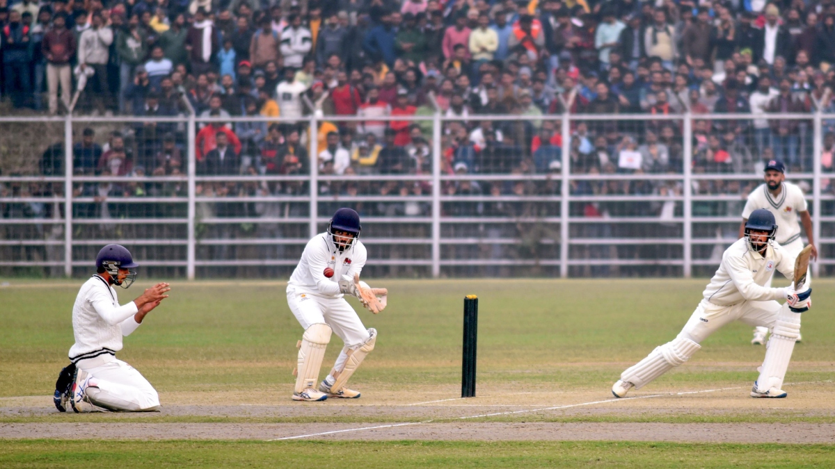 Ranji Trophy Ground Became Arena Two Teams Of Bihar Fought Among Themselves 3994