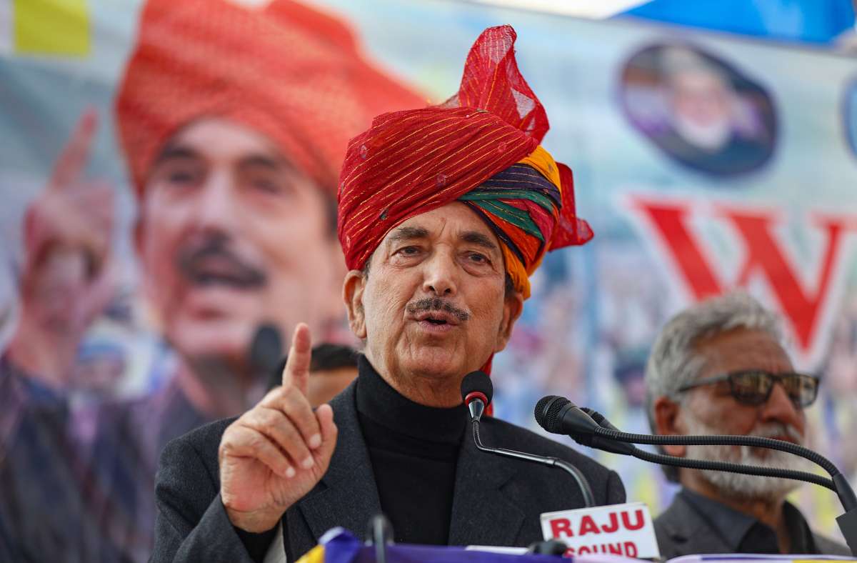 जम्मू-कश्मीर में फंसा विधानसभा चुनाव! गुलाम नबी आजाद ने चुनाव आयोग से की सिफारिश; जानें क्या कहा
