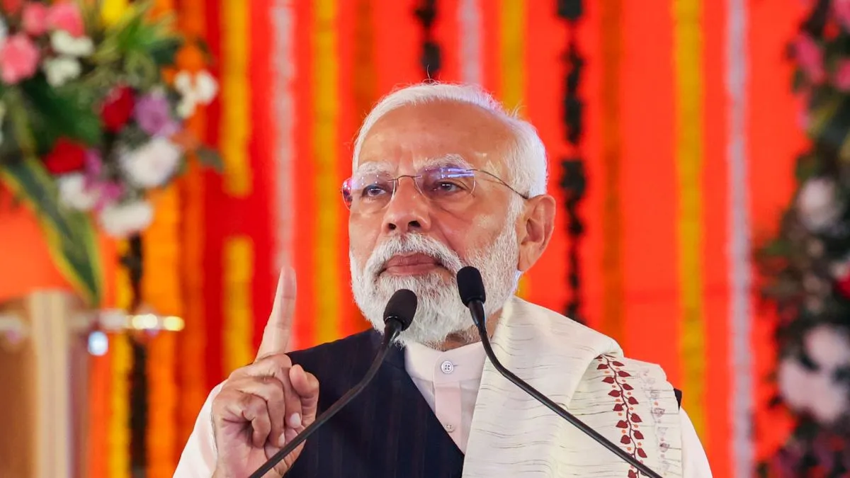 चुनावी मोड में आए प्रधानमंत्री नरेंद्र मोदी, 10 दिन में करेंगे 12 राज्यों के दौरे; 29 कार्यक्रमों में लेंगे भाग प्रधानमंत्री नरेंद्र...- India TV Hindi