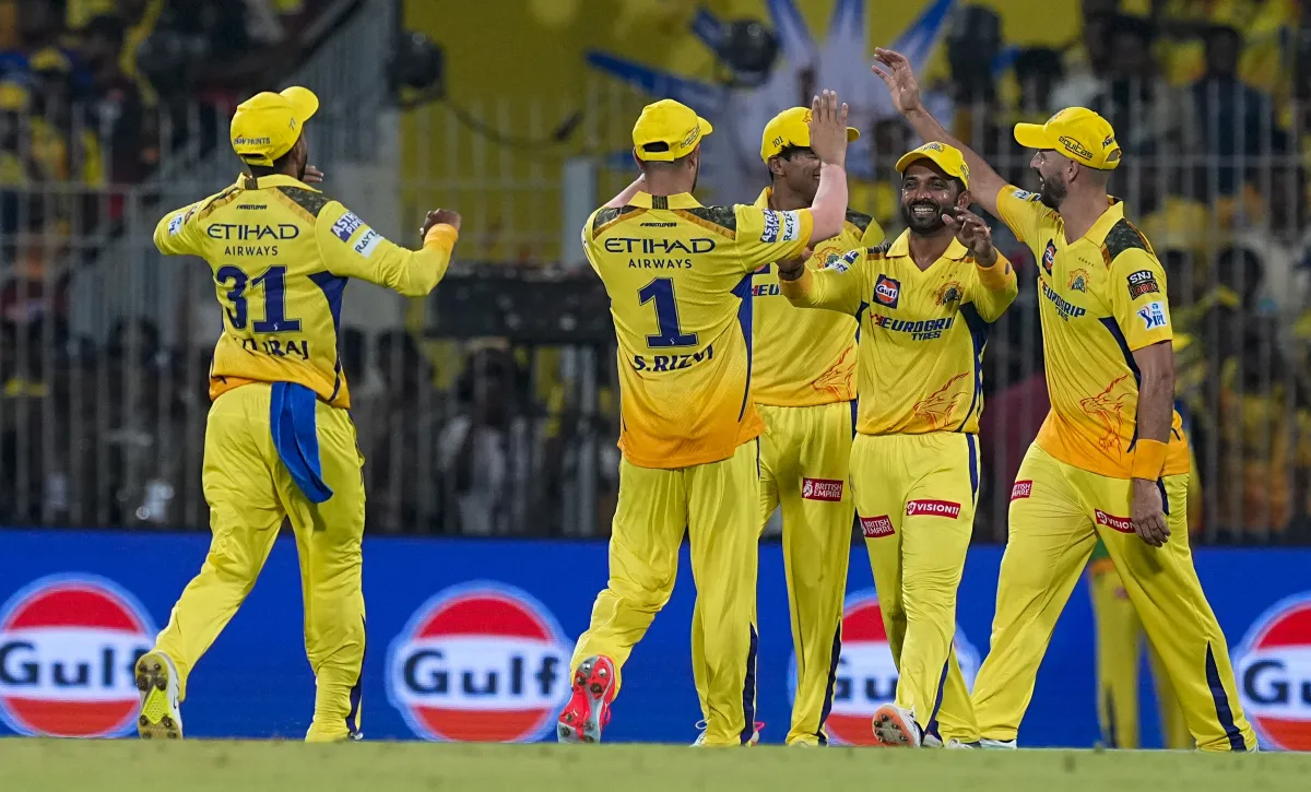 CSK vs RCB: चेन्नई सुपर किंग्स ने आरसीबी को 6 विकेट से हराया, जीता सीजन का पहला मैच CSK vs RCB- India TV Hindi