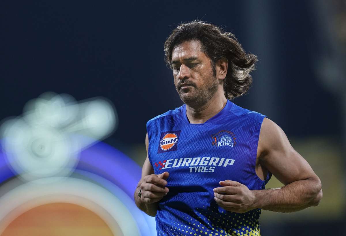 Dhoni के नाम पर हो रहे स्कैम पर DoT की वार्निंग, लोगों से की खास अपील