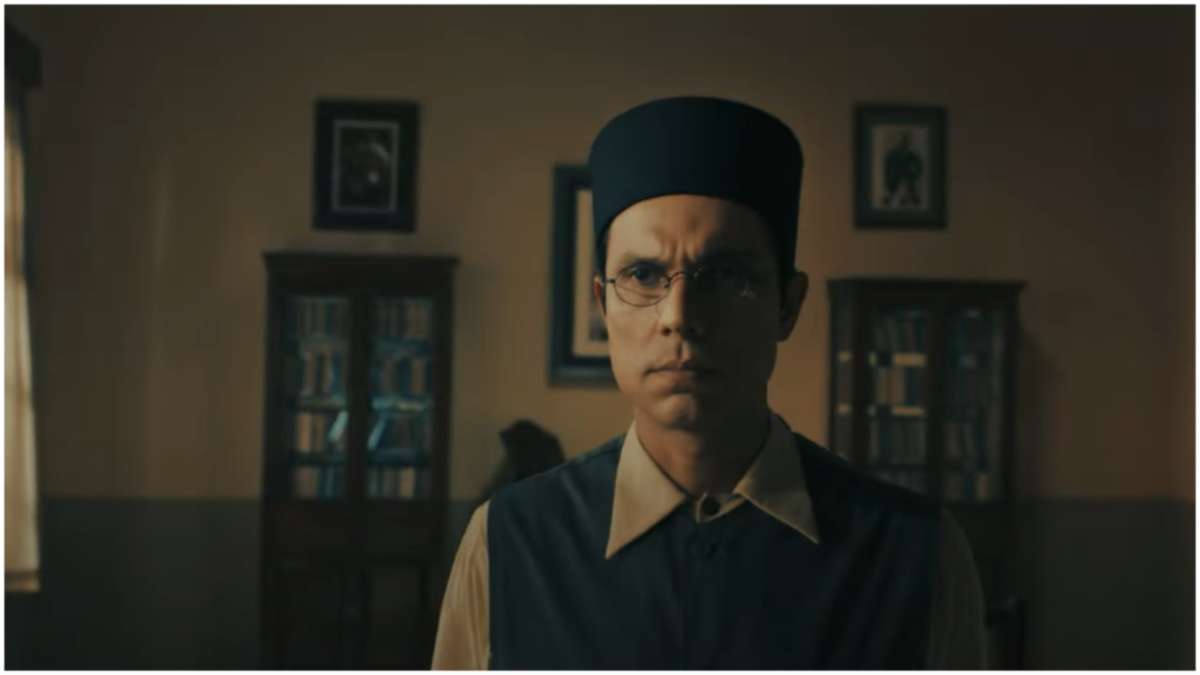 ‘स्वतंत्र वीर सावरकर’ बनकर रणदीप हुड्डा ने किया सबको इम्प्रेस, दमदार है फिल्म की कहानी