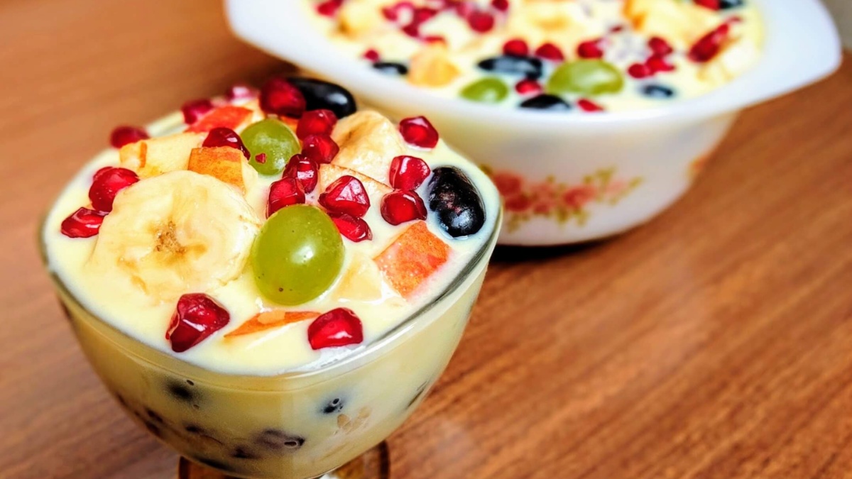 If you feel like eating something sweet after dinner, then make Fruits Custard immediately, healthy and tasty too;  Learn how to make it – News